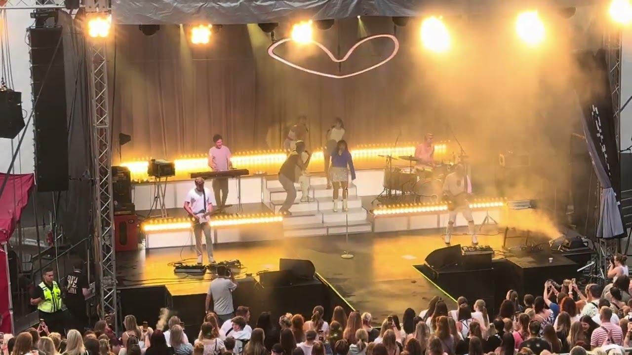 Ewa Farna - Uvod, No a co, Leporelo (Boskovice, 19.06.2024)