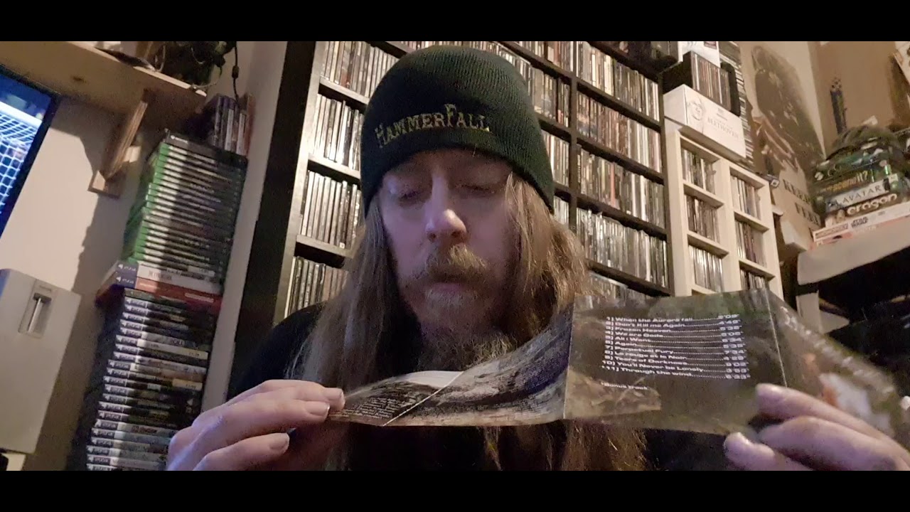 Highlord 'When The Aurora Falls' cd unboxing