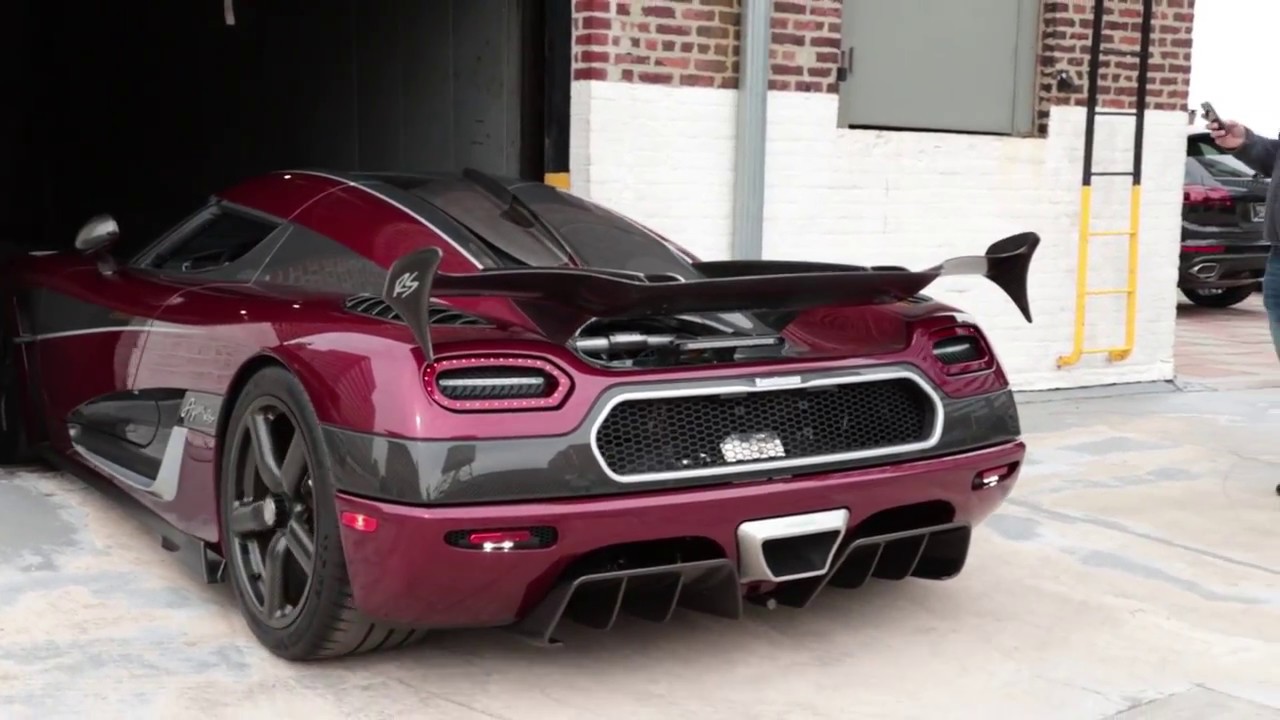 World speed record Koenigsegg Agera RS on Manhattan roof!