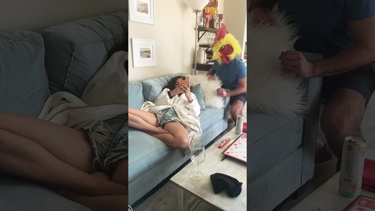 husband pranks wife! 🤣
