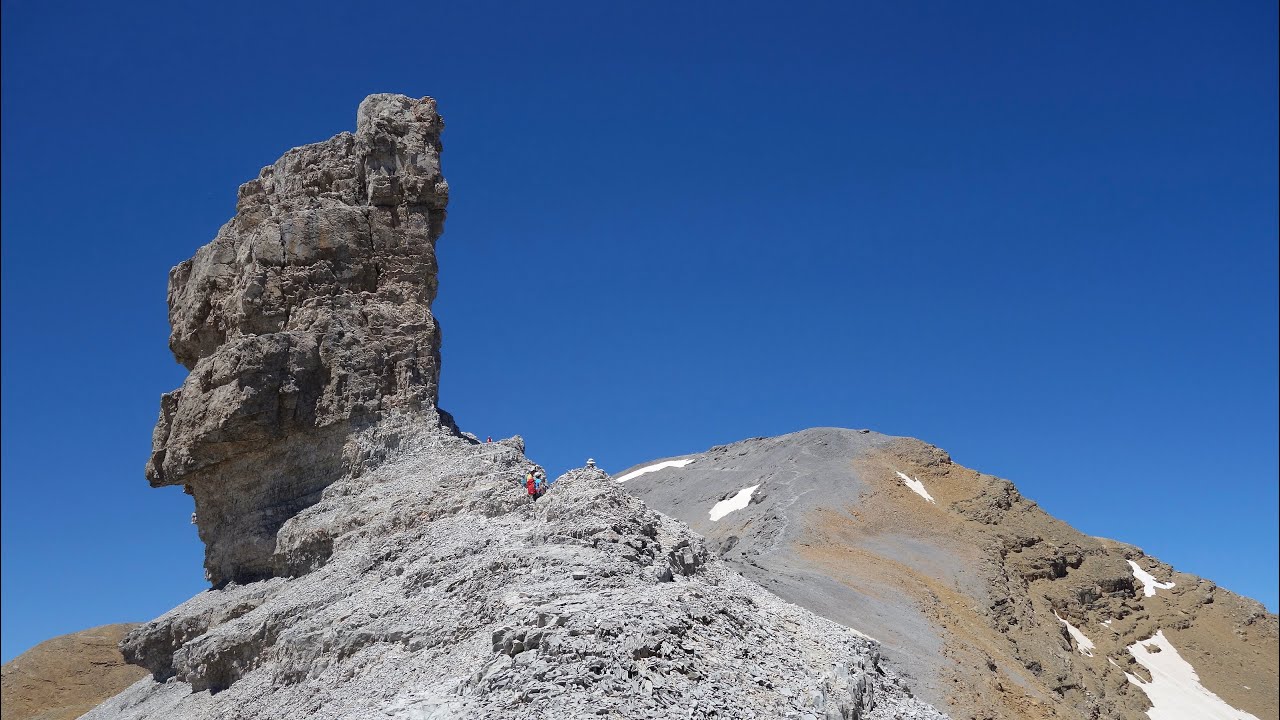 Pic du Taillon (3144m) par la Brèche de Roland 4K