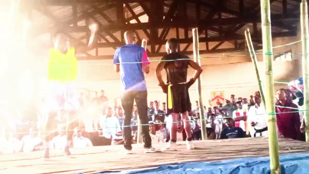 Thoms LUMBOMBO Abomi moto na likofi🙆‍♂️🙆‍♂️🙆‍♂️ heheheeeee💪