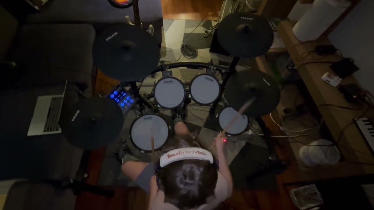 Boulevard of Broken Dreams - Green Day  /  Drum Cover