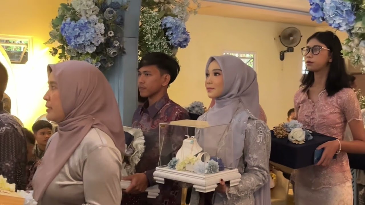 be a bridesmaid on mb woro & mz bowo wedding