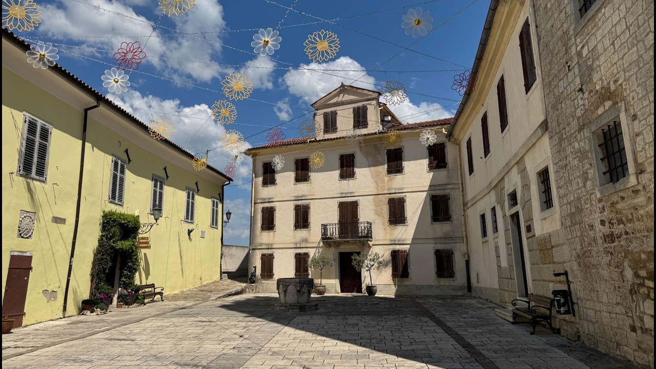 🇭🇷 Мотовун - серце Істрії. Motovun ist das Herz Istriens.