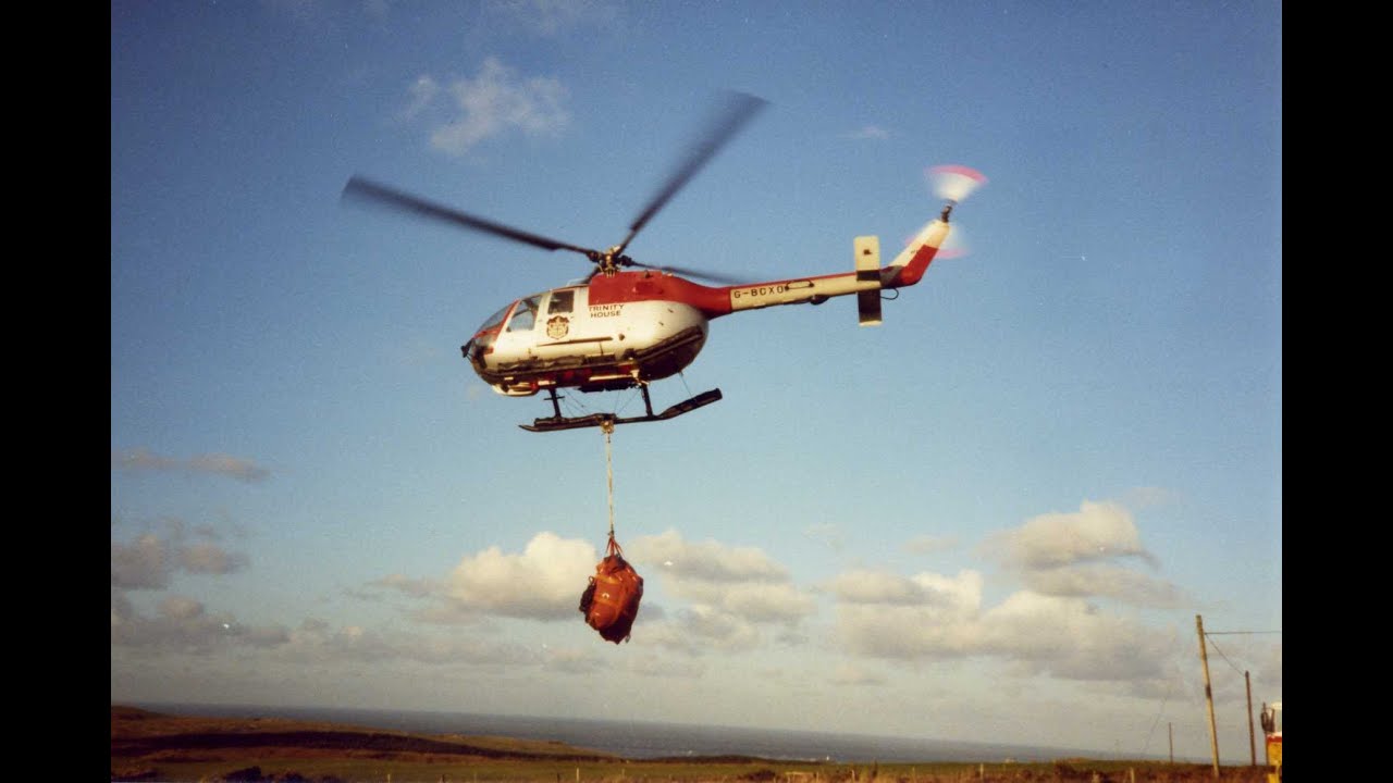 Lighthouse extras 3, Skerries & Bardsey refuels by Helicopter, early 1990's