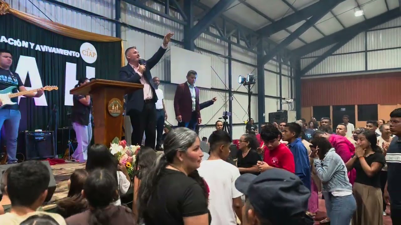 La presencia de Dios se siente 🔥🔥