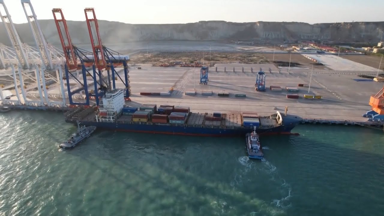 GLOBALink | Gwadar port under CPEC transformed from old wharf to modern port