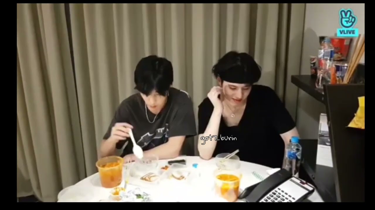  MARK and YUGYEOM eating show [ซับไทย] 22082019 #got7 #marktuan #yugyeom