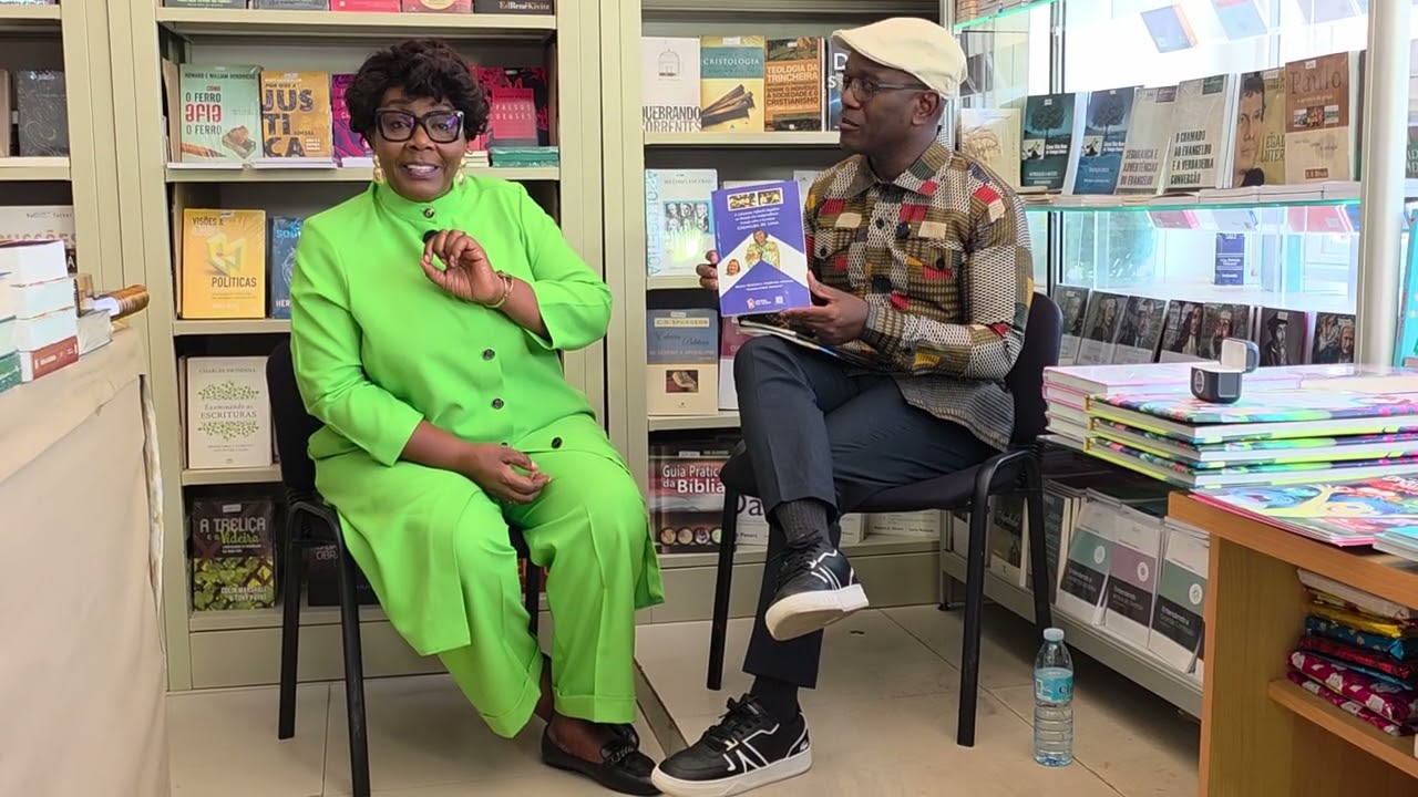 Entrevista a escritora Kanguimbo Ananás