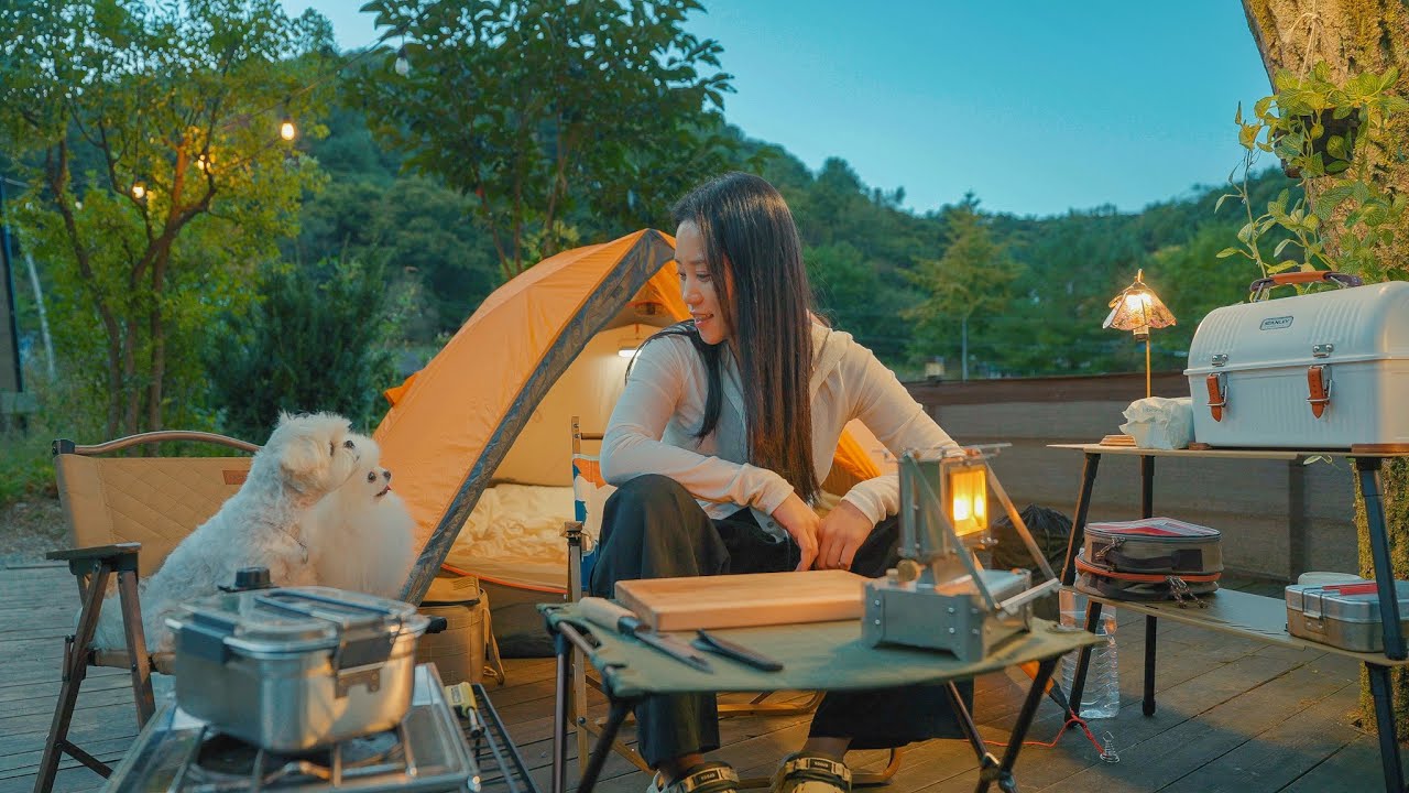 미니멀세팅으로 프라이빗한 공간에서 가을캠핑 즐기기🍁| 댕댕이 두마리는 역시 힘들다 | 밤줍기 체험 | 가평 사그막끝마을캠핑장