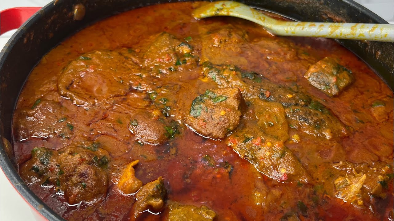 HOW TO COOK OFE AKWU (BANGA STEW) | NIGERIAN PALM NUT STEW WITH A DELICIOUS TWIST
