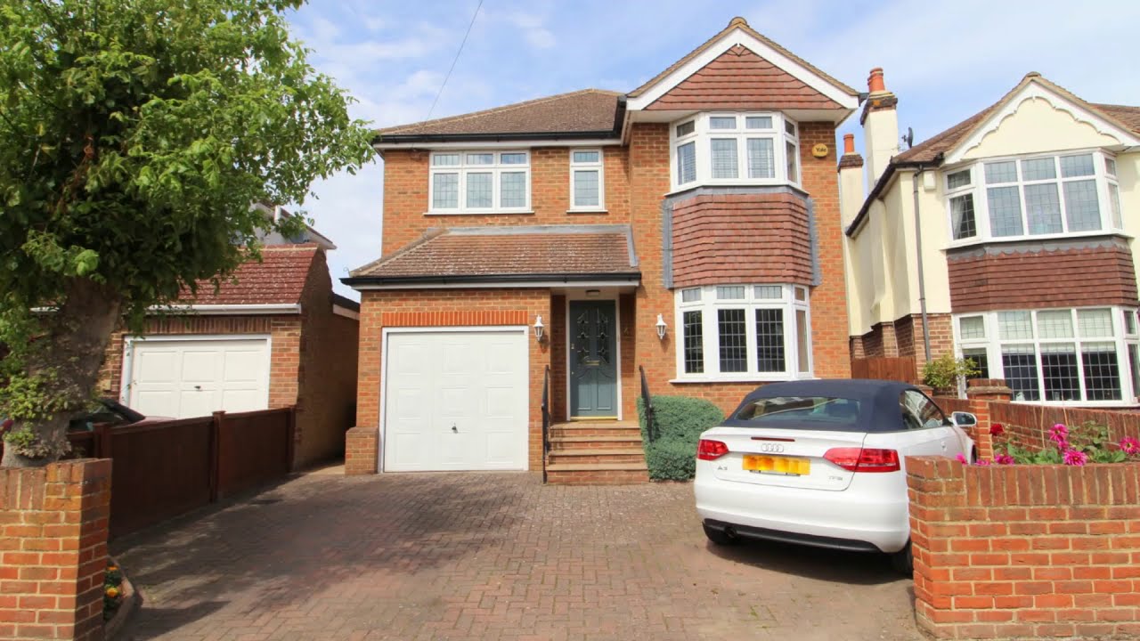 Ashview Gardens, Ashford, Surrey