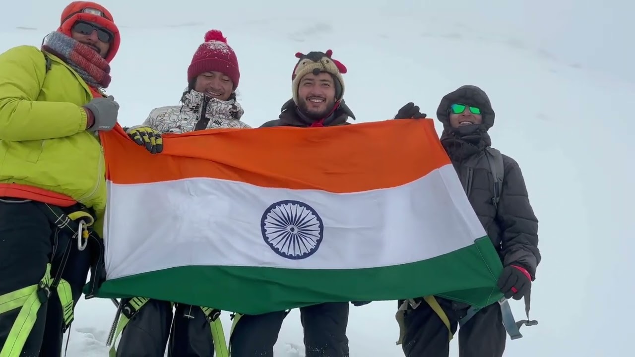 FRIENDSHIP PEAK EXPEDITION with BEAS KUND TREK October 2023 Solo Travel