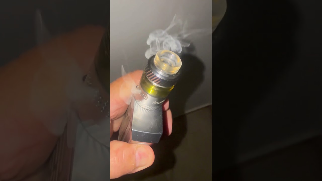 Voopoo Drag 3 y hellbeast de hellvape