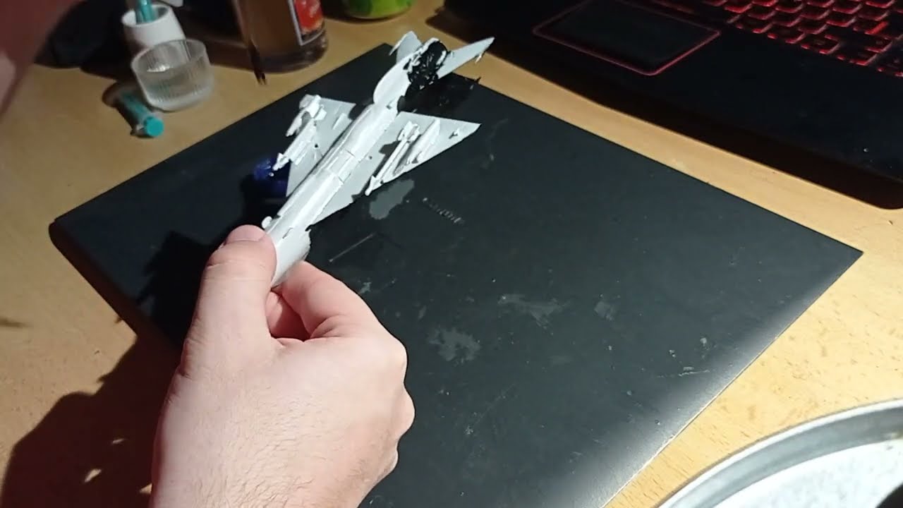 MIG 21 MF Kovozávody Prostějov , 89 korun v Antikvariátu 3.část