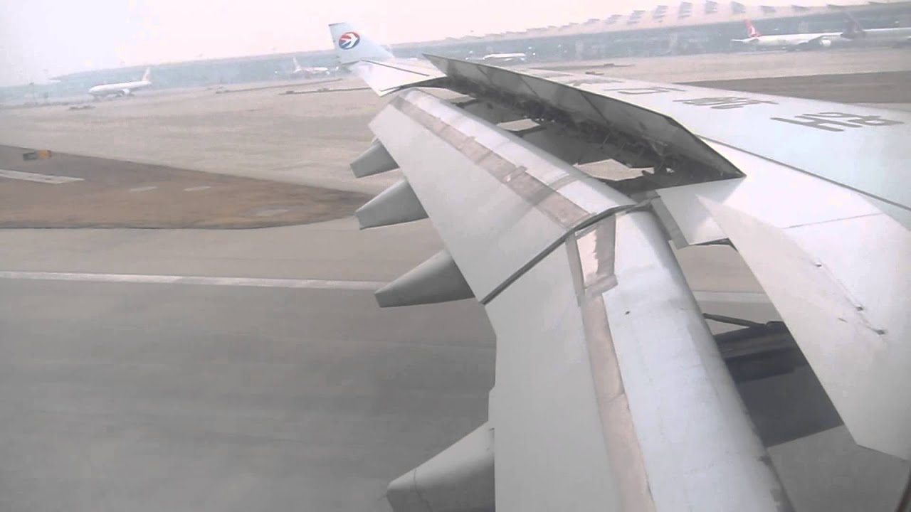 China Eastern Airlines Airbus A330-300 landing at Beijing