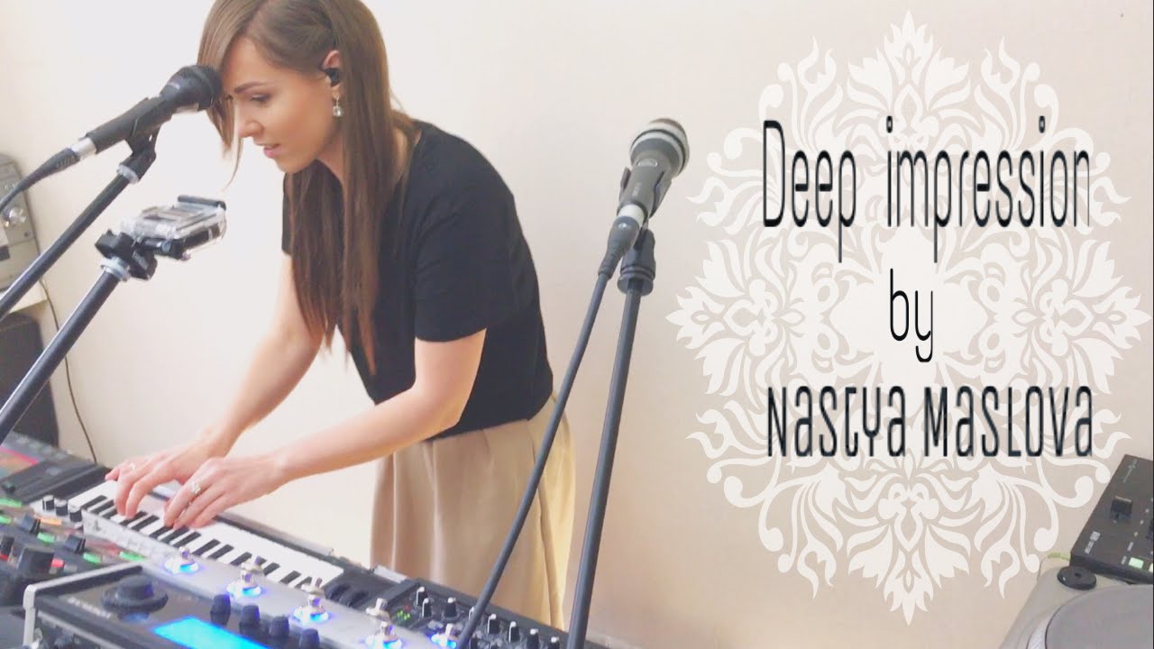Boss RC-505 - Live looping by Nastya Maslova - 