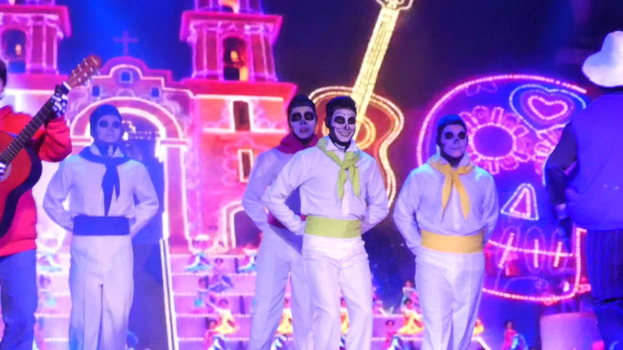 Poco Loco - Coco disney en vivo. obra musical (p5)