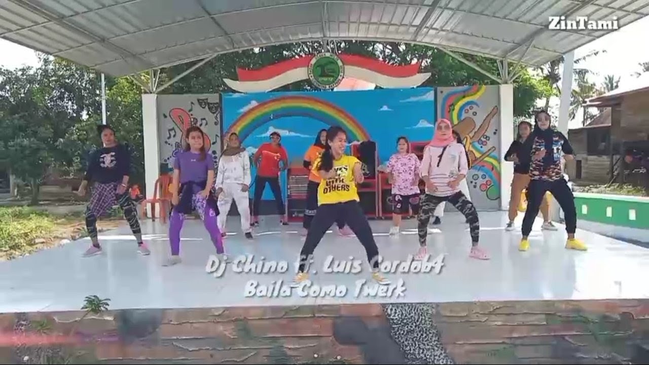 Zumba dance || Baila como twerk Dj. Chino ft luis cordoba
