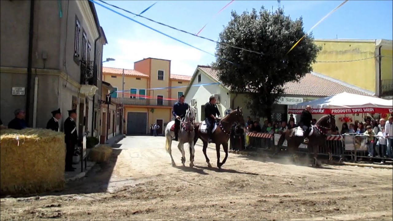 Ardia e Bandelas - Silvana Piras 'Ardia 2014 HD