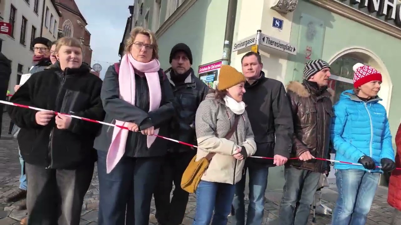 Straubing zeigt Haltung! Unser Grundgesetz ist die rote Linie! Keine Extremisten in den Stadtrat!