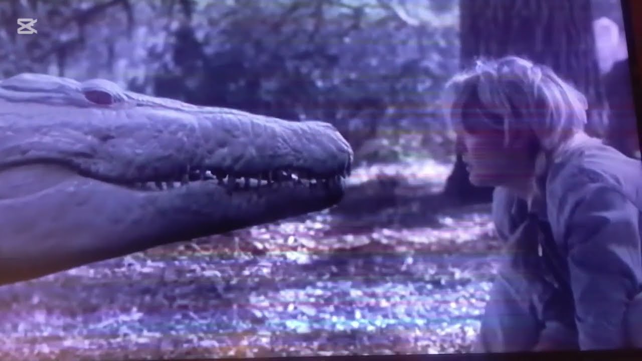Freshwater [2016] - Giant Alligator Screen Time