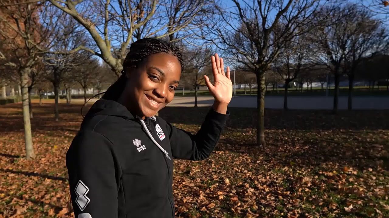ASPTT MVB s'invite chez vous - Léandra Olinga Andela
