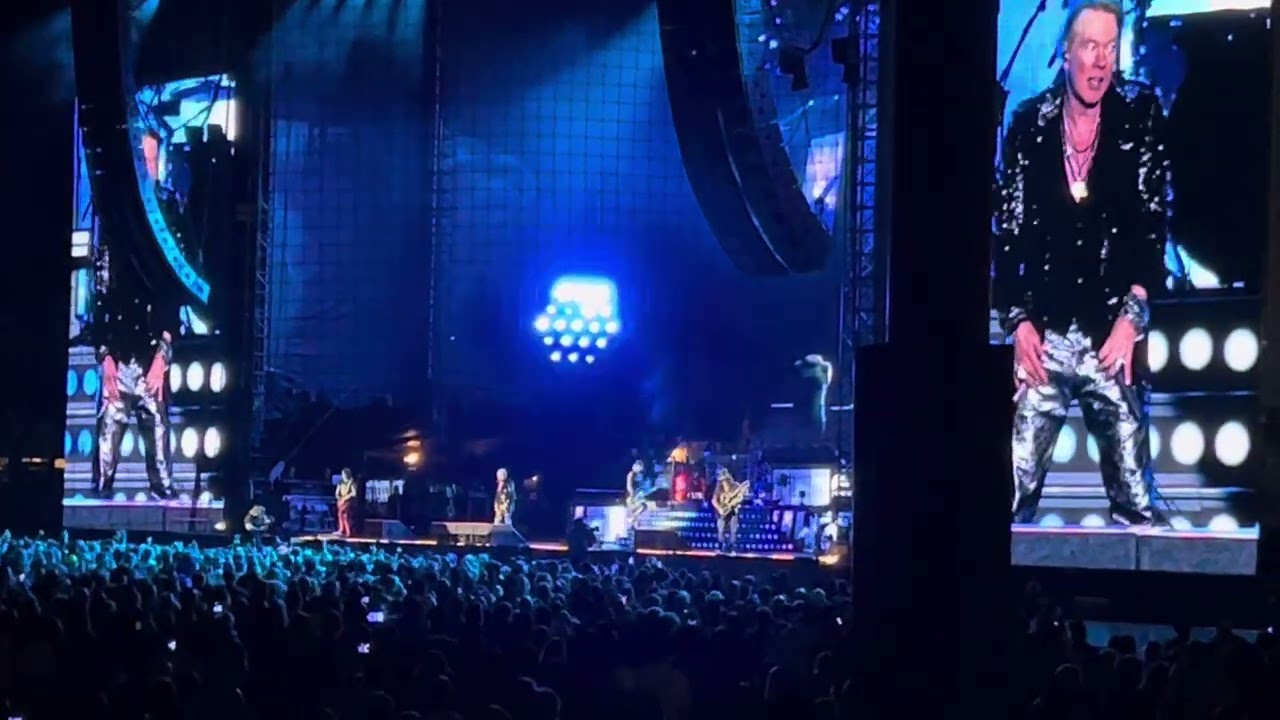 Knocking on Heavens Door Guns and Roses PNC Park Pittsburgh 2023