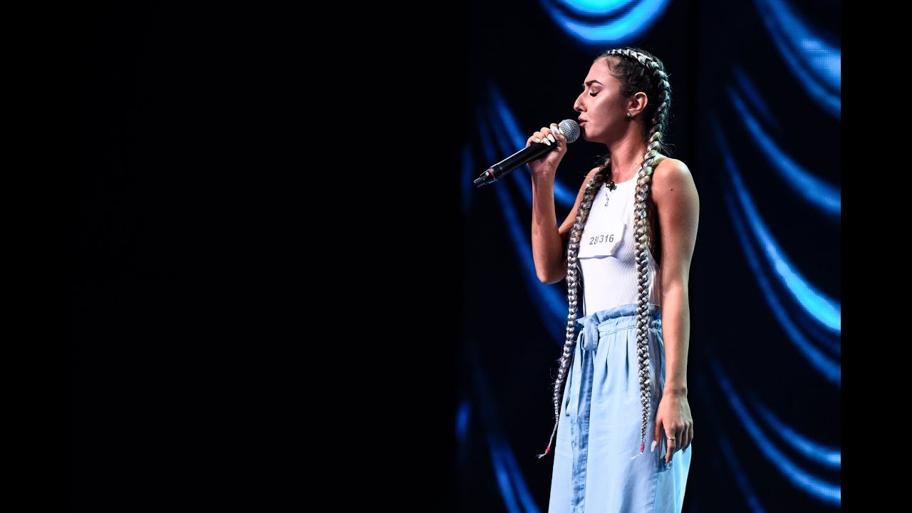 A Great Big World - Say Something. Vezi cum cântă Karina Crăciun, la X Factor!