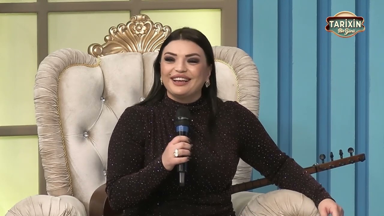 Aşıq Lətifə Ceşməli Aşıq Günel tovuzlunu anonsda görub Tarixin Bir Günü verlişinin canlı yayimina gə