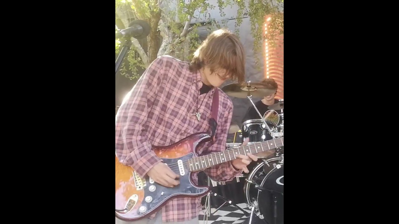 Stevie Ray Vaughan "Pride and Joy" | Earth Blues cover at Sound Garden (6th January 2024)