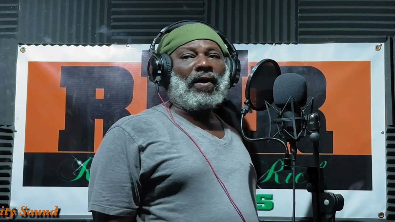 Andrew Paul - Hit And Run - RMR Records Jamaica