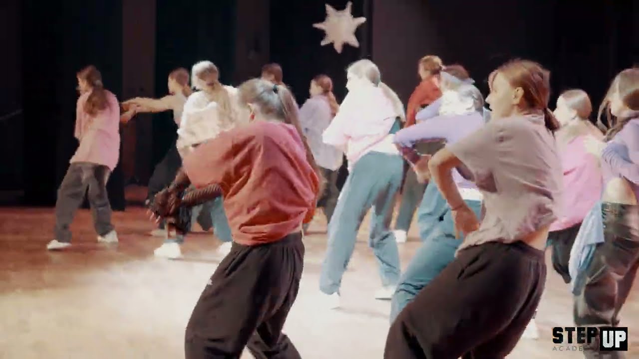 Gala świąteczna szkoły Step Up 2023 Taniec Nowoczesny