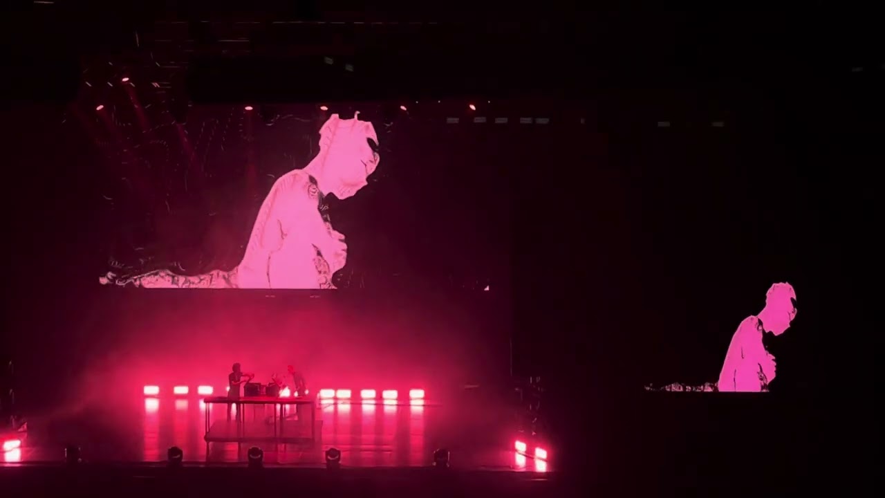 THE BLAZE - JUVENILE (Live @ Pepsi Center CDMX)