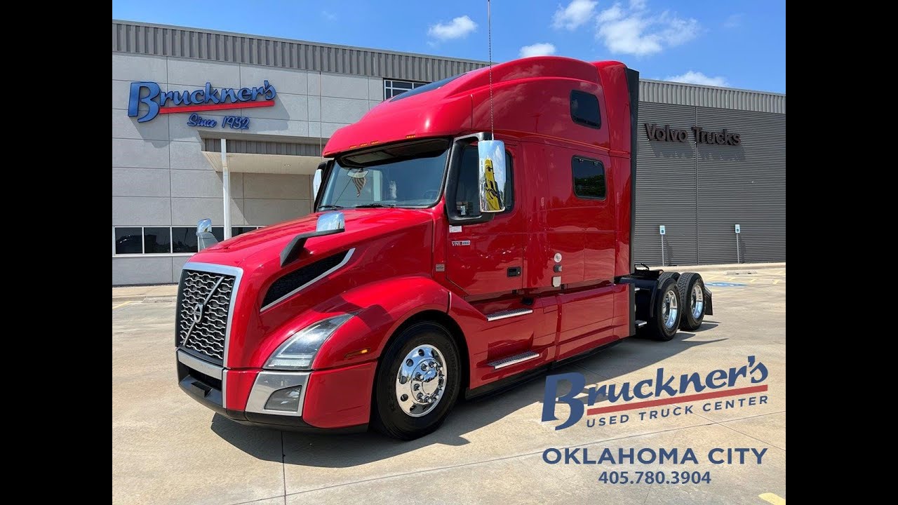 Used 2019 Volvo VNL860 Sleeper Semi Truck for Sale - A8612P