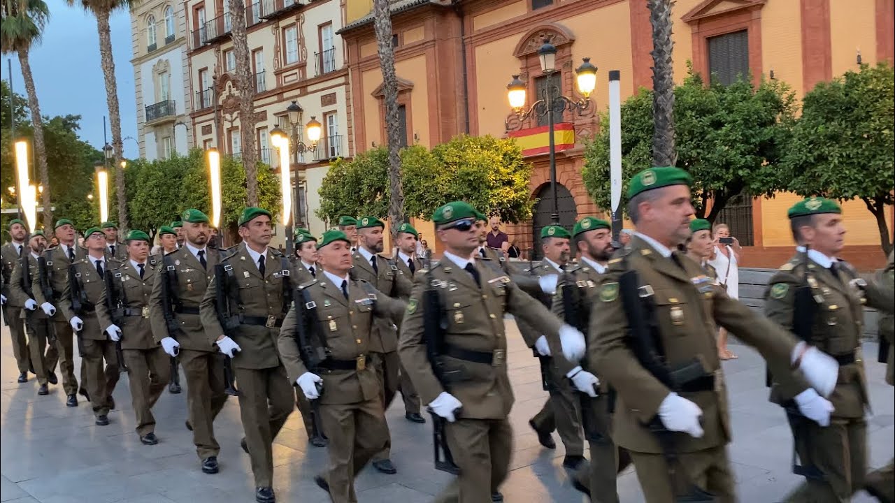4K || Desfile militar Virgen de los Reyes 2023