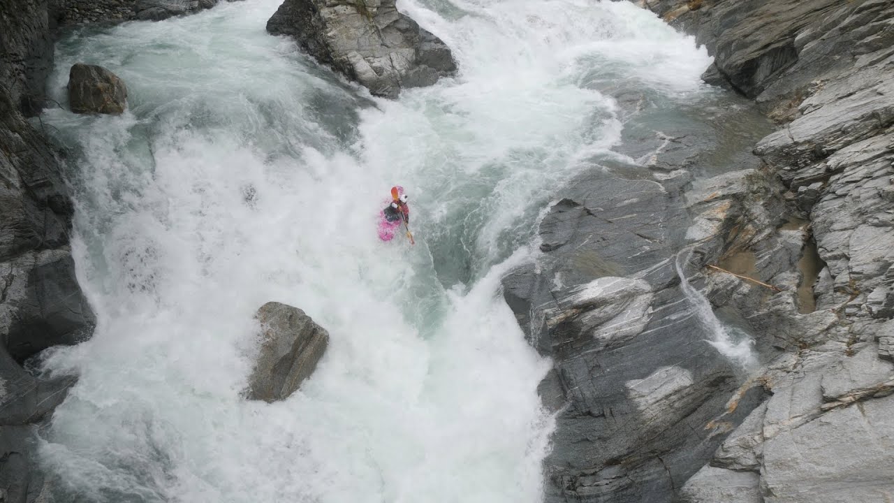 kayaking in Italy