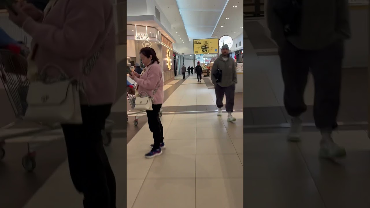 CS Square Shopping Centre (Caroline Springs, Melbourne, Australia)
