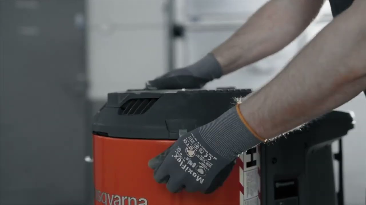 Husqvarna DE110/DE120 Maintenance | Red Band UK