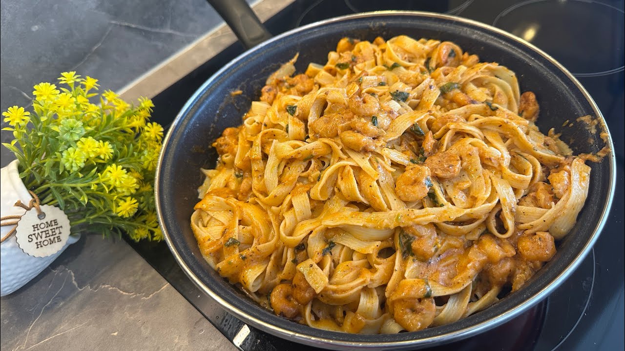 Pasta me karkaleca receta / creamy shrimp pasta recipe