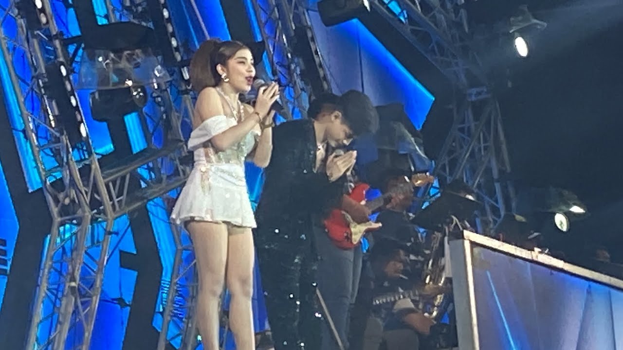 #มาเเล้ว!!  2ศิลปินรับเชิญ  #มานะน้อย   #ฮักเเพง   #สาวน้อยเพชรบ้านแพง  #สาวน้อยลำเพลินshow 