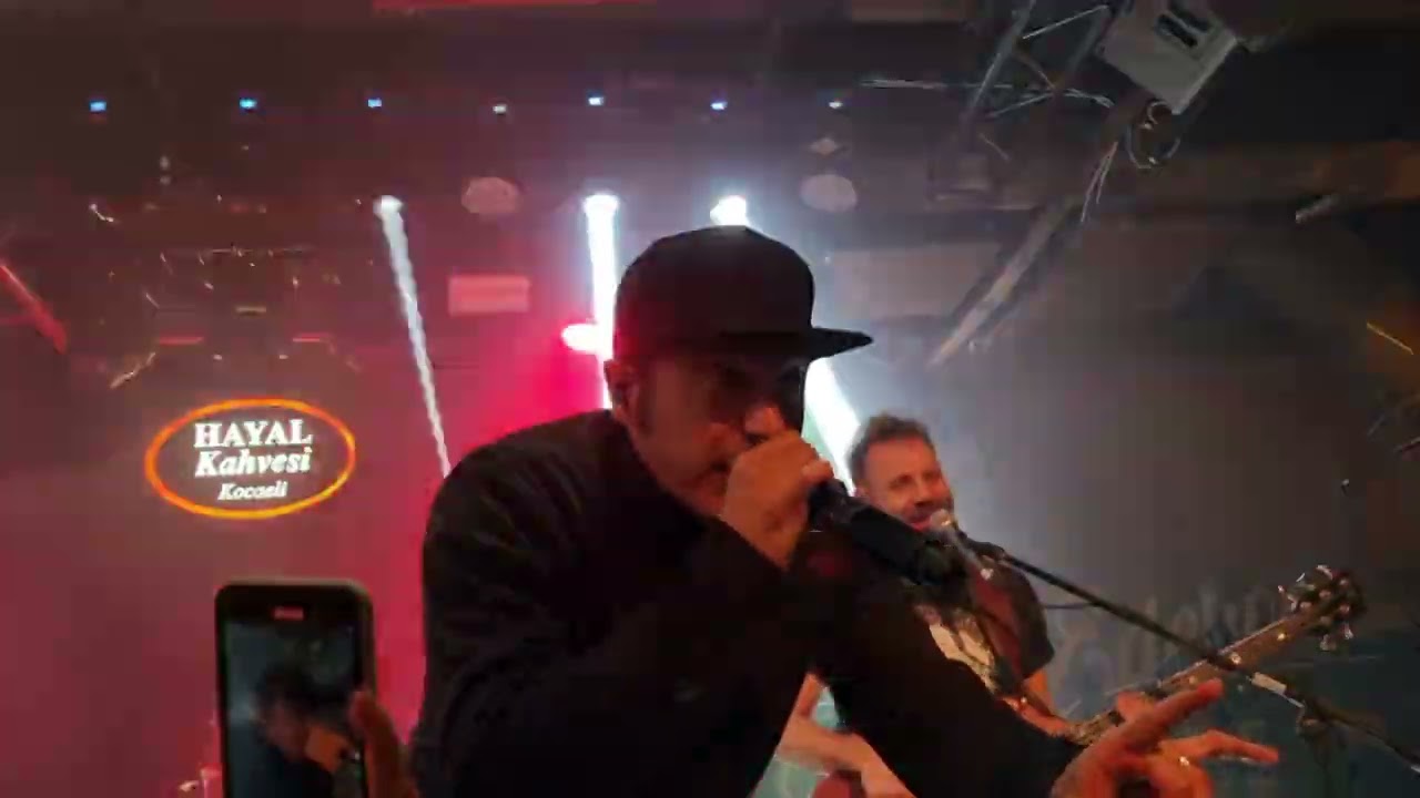 maNga - Bir Kadın Çizeceksin @ Kocaeli Hayal Kahvesi | 20.01.2024