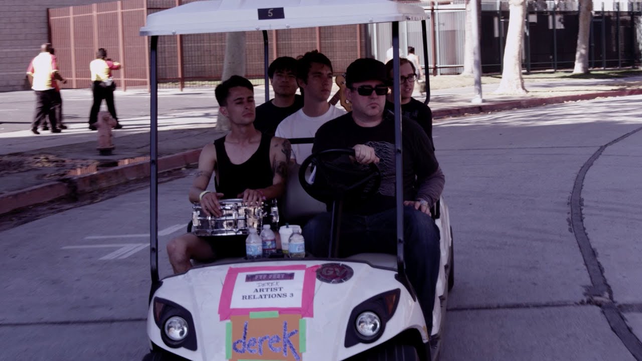 Joyce Manor - "Falling In Love Again"