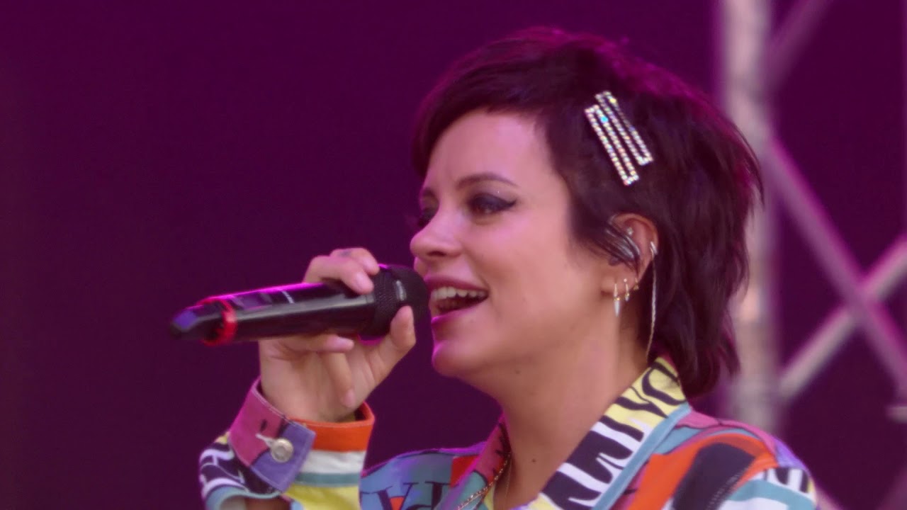 Lily Allen - Party Line - Live at The Isle ion Wight Festival 2019