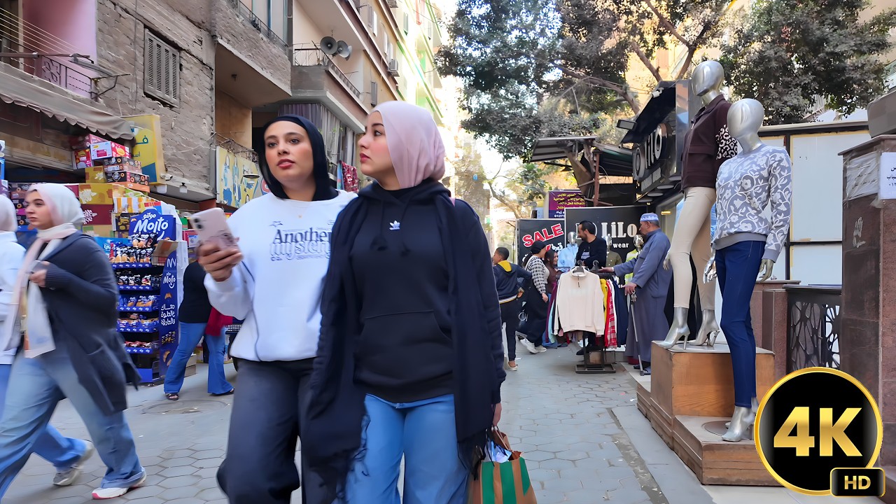 اجواء الحياة الشعبية في شبرا مصر وحواريها القاهرة | جولة سير