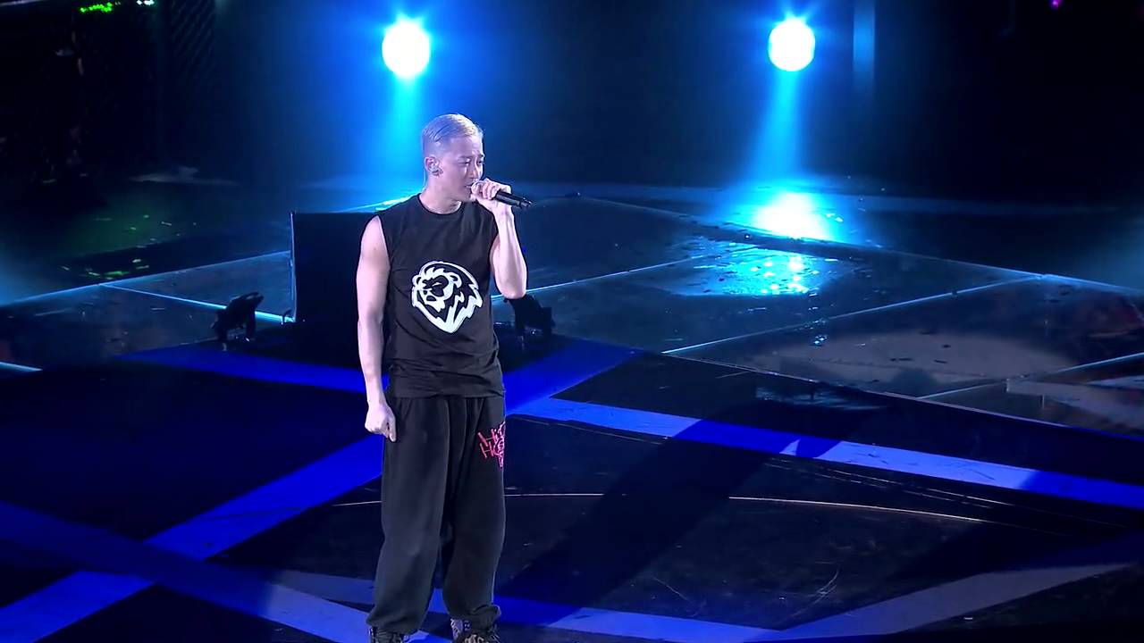 幼稚完 (feat. 邓智伟) [A Time 4 You 2013 演唱会] HD