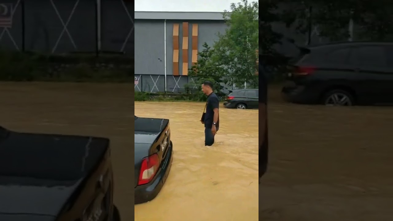 Puncak Alam Banjir...!!!