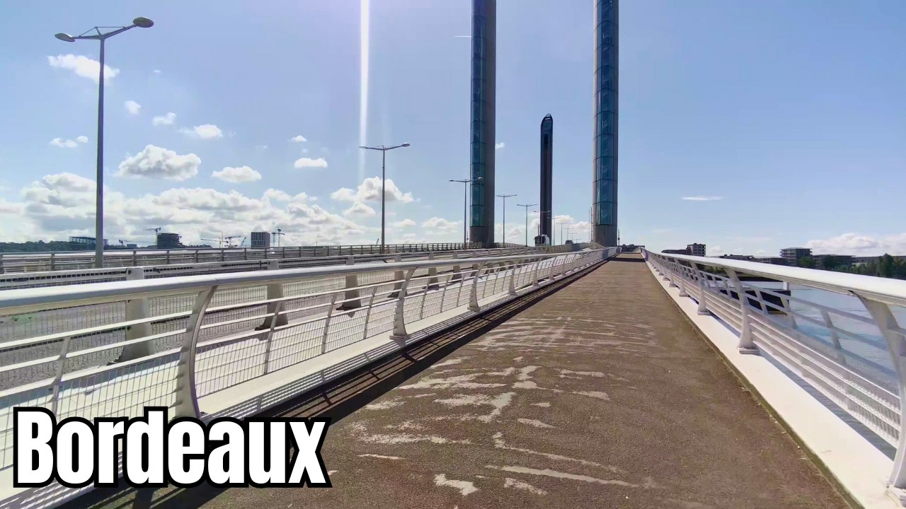 Bike in Bordeaux - quai des Chartrons to Darwin