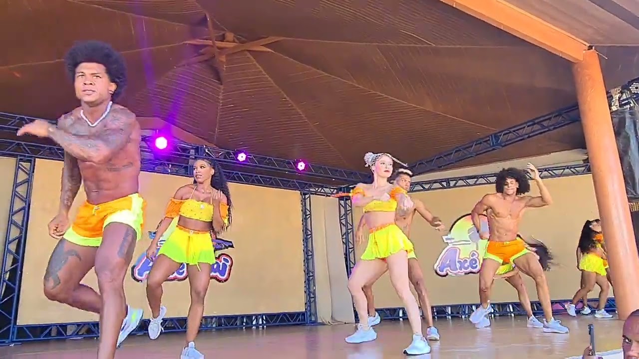 Cia de Dan&ccedil;a Axe Moi - Vuk Vuk - Ver&atilde;o 2024